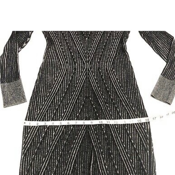Victoria Secret Long Sleeve Knit Sweater Dress- Size Large - Picture 6 of 10